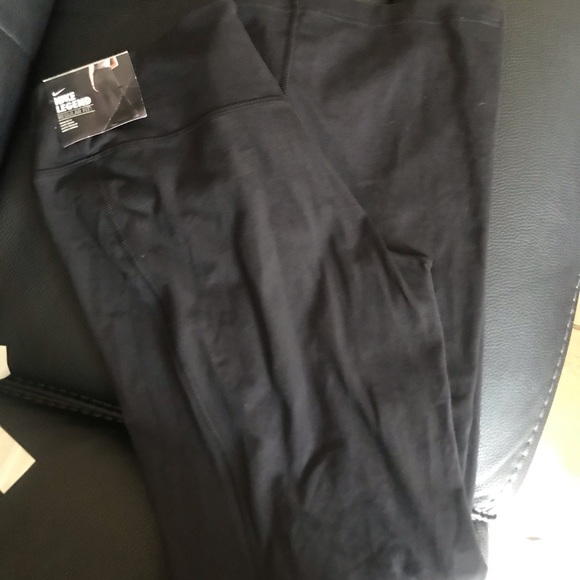 Nike Legend Regular Fit Pant - Picture 1 of 5